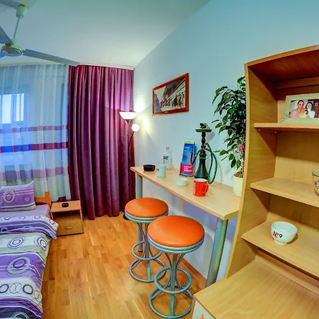 And S Albergue Belgrado