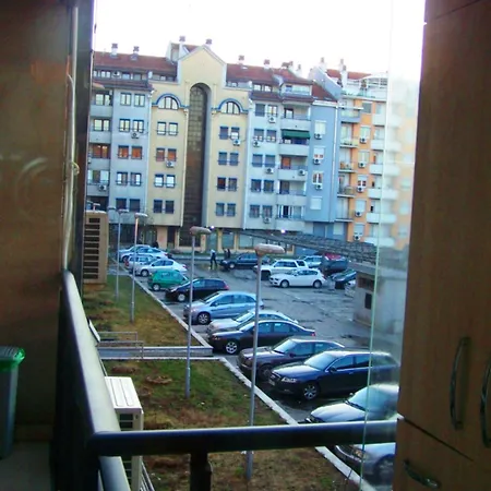 Albergue And S Belgrado